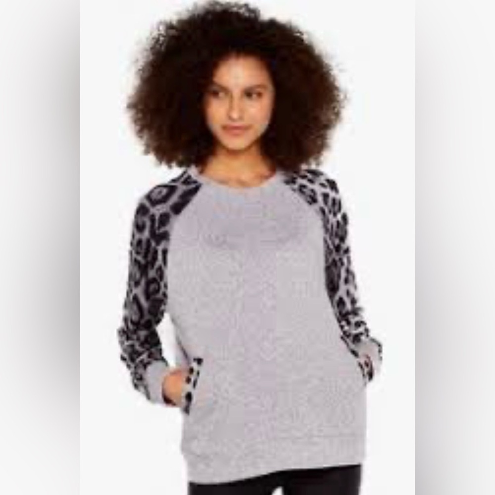 APRICOT NWOT Gray Sweater with Leopard Print Sleeves